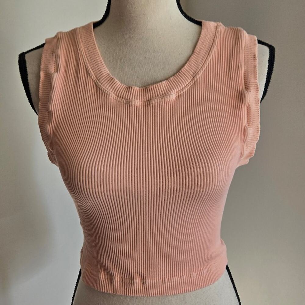 Free people Women's pink Ribbed Sleeveless Tank Top medium large